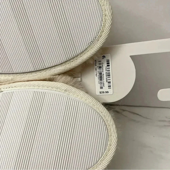 Jenni Faux Fur Slippers Size XL 11-12 Ivory Beige Open Toe With Ear Details - Picture 5 of 5